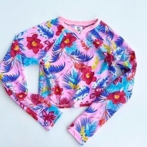 Art class girl rashguard swim top long sleeve Hawaiian flower print on baby pink